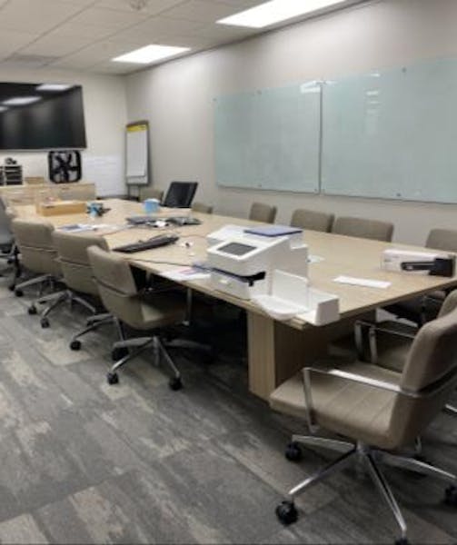 Suite Sublease F5 thru 7/31/27 / 19,256 SF/ $25,675