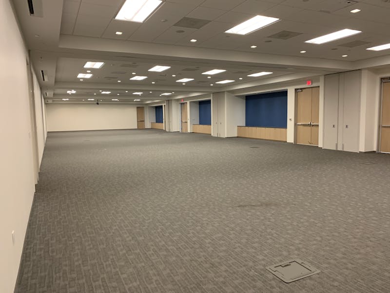 Suite 450 / 25,600 SF/ $32,149