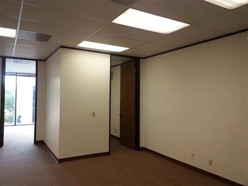 Suite A259 / 1,109 SF/ $1,294 + Expenses